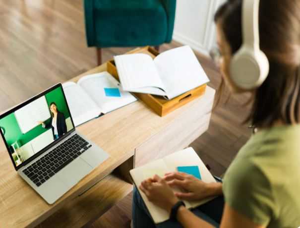 Curso de Letramento Digital e Educação Midiática